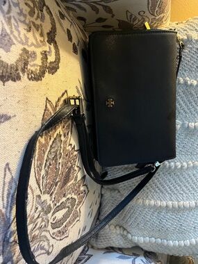 Tory Burch Black Leather Crossbody Wallet